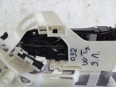 Ручка двери Volkswagen Tiguan