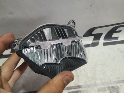 Габарит фары Volkswagen Passat B8