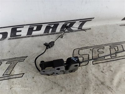 Замок капота Skoda Fabia RS 2010