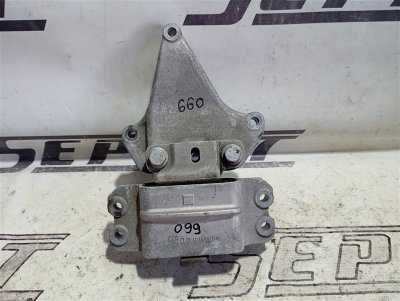 Подушка АКПП Volkswagen Passat 2012 B7