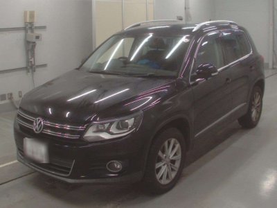 Volkswagen tiguan Volkswagen Tiguan 2012 5N