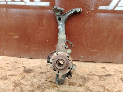 Кулак поворотный Volkswagen Passat 2002 B5