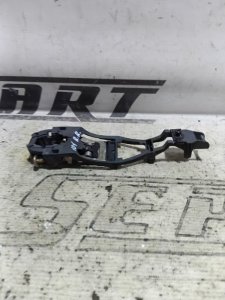 Кронштейн ручки двери Volkswagen Passat 2002 B5