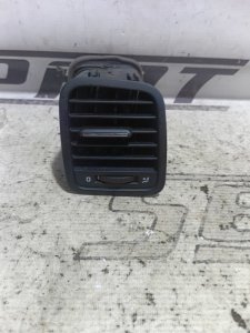 Дефлектор обдува салона Skoda YETI 2013