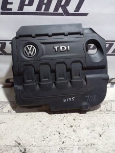Крышка двигателя декоративная Volkswagen Passat 2016 B8