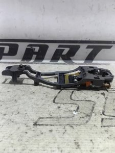 Кронштейн ручки двери Volkswagen Passat 2002 B5