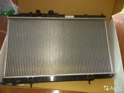 Радиатор охлаждения Nissan Almera Classic МКПП