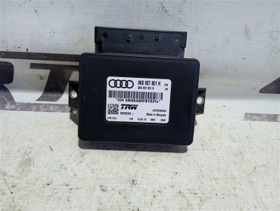 Блок управления стояночным тормозом Audi A4 B8