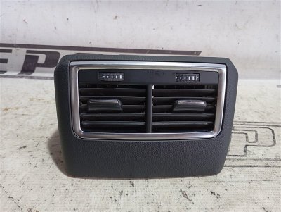 Дефлектор обдува салона Audi Q7 2010 4L