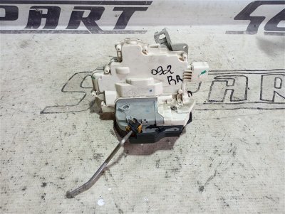Замок двери Audi A3 2009 8P