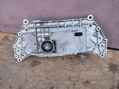 Подрамник Audi A3 2009 8P