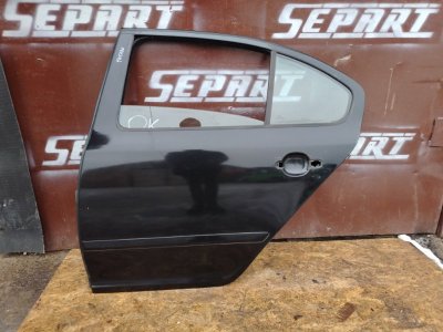 Дверь Skoda Octavia 2011