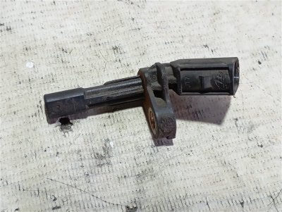 Датчик ABS Volkswagen Passat B6