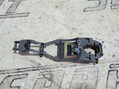 Кронштейн ручки двери Volkswagen Passat 2002 B5