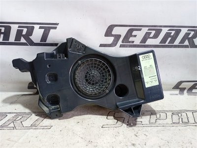 Сабвуфер Audi A3 2009 8P
