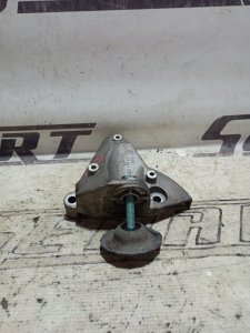 Кронштейн АКПП Volkswagen Passat 2002 B5
