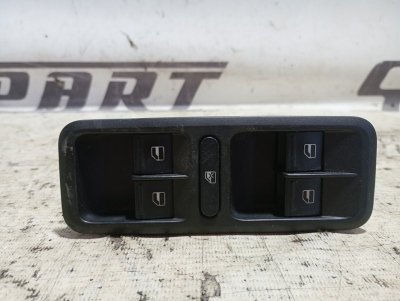 Блок управления стеклоподъемниками Skoda YETI 2010 5L