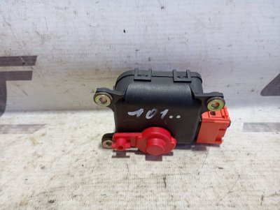 Сервопривод заслонки печки Volkswagen Passat 2002 B5