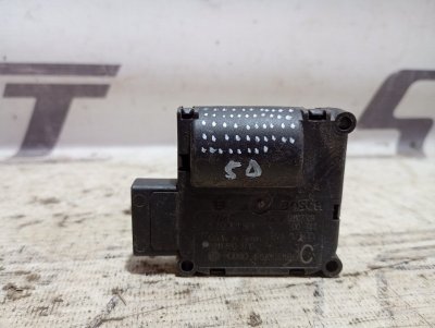 Сервопривод заслонки печки Audi A6 2005 C6