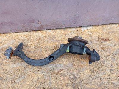Кулак поворотный Volkswagen Passat 2002 B5