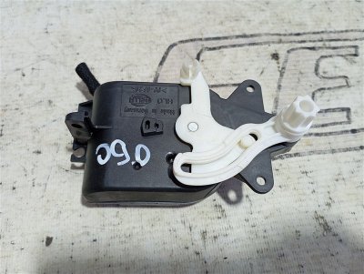 Сервопривод заслонки печки Volkswagen Passat 2002 B5