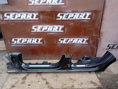 Порог Audi A4 2011 B8