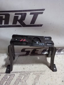 Кронштейн запасного колеса Audi A4 2008 B8