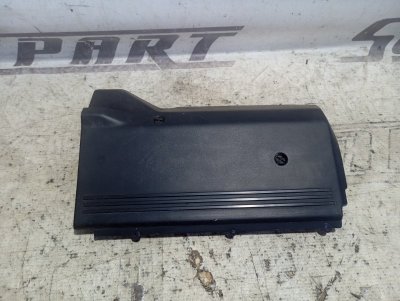 Крышка двигателя декоративная Volkswagen Passat 2002 B5