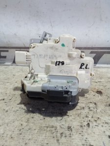 Замок двери Audi A4 2006 B7