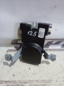 Усилитель антенны Audi A3 2010 8P