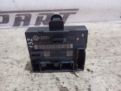 Блок управления двери Audi A4 2008 B8