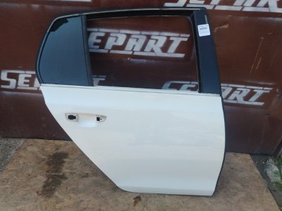 Дверь Volkswagen Golf 2010 Mk6