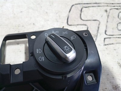 Переключатель света фар Volkswagen Tiguan 2012 5N