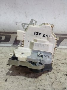 Замок двери Audi A4 2011 B8