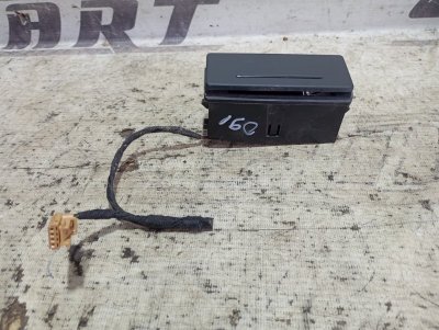 Пепельница Audi Q7 2010 4L