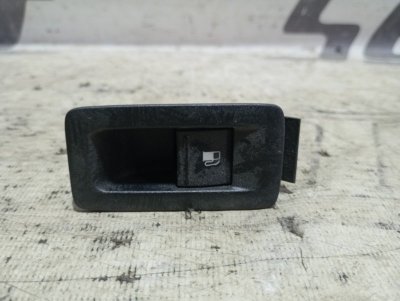Кнопка лючка топливного бака Volkswagen Touran 2011 1T
