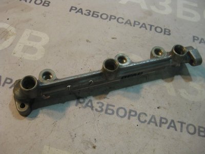 Рейка топливная (рампа) Mitsubishi Pajero 3 2005