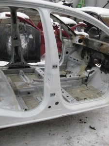 Стойка кузовная центральная Opel Corsa 2013 хэтчбек