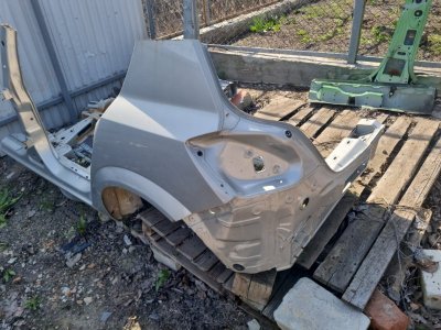 Четверть кузовная Opel Astra H 2008 хэтчбек 5дв.