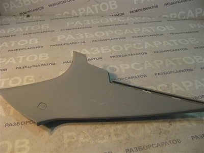 Обшивка стойки Nissan Primera P12 2003 хэтчбек