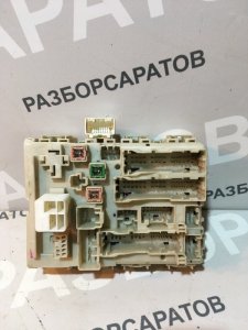 Блок предохранителей салона Toyota Corolla 2008 седан