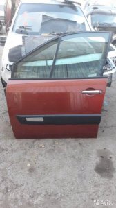 Дверь передняя левая Renault Scenic K4M 812 2008