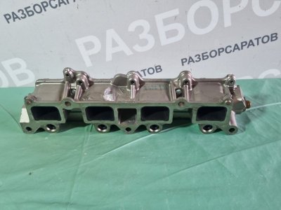 Рампа топливная Volkswagen Golf 6 2011 хэтчбек 5 дв.
