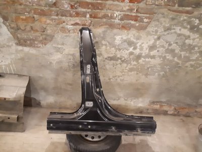 Стойка средняя Nissan Primera P12 2003 хэтчбек