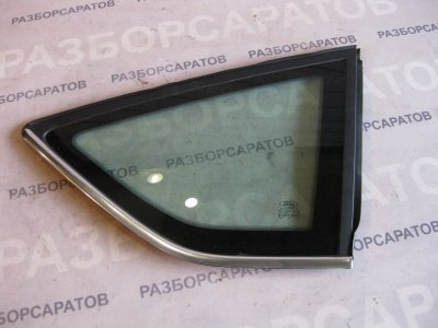 Стекло боковое глухое (форточка) Ford Kuga 2009