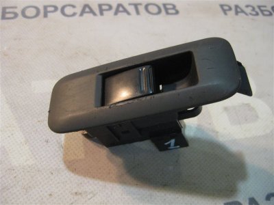 Кнопка стеклоподъёмника №1 Nissan Primera P12 2004 седан