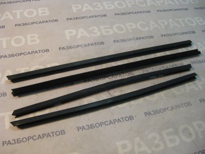 Уплотнитель стекла внутренний Opel Corsa 2013 хэтчбек
