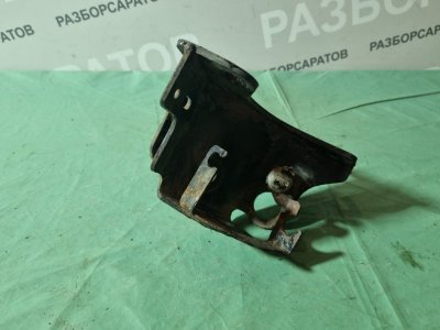 Кронштейн балки Renault Megane II 2008