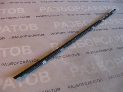 Молдинг стекла наружный Nissan Primera P12 2003 хэтчбек