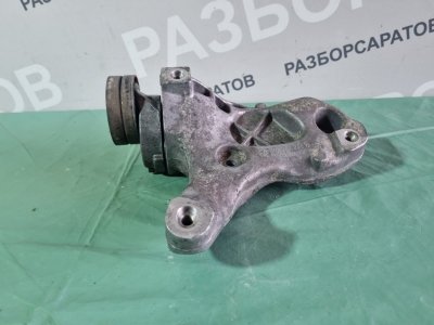 Кронштейн компрессора кондиционера Volkswagen Golf 6 2011 хэтчбек 5 дв.